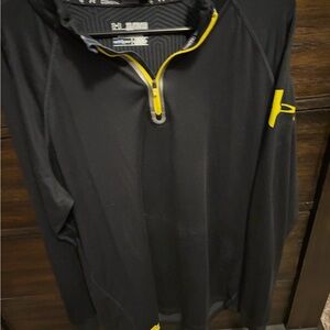Under Armour cold gear infrared quarter zip two XL fitted men’s